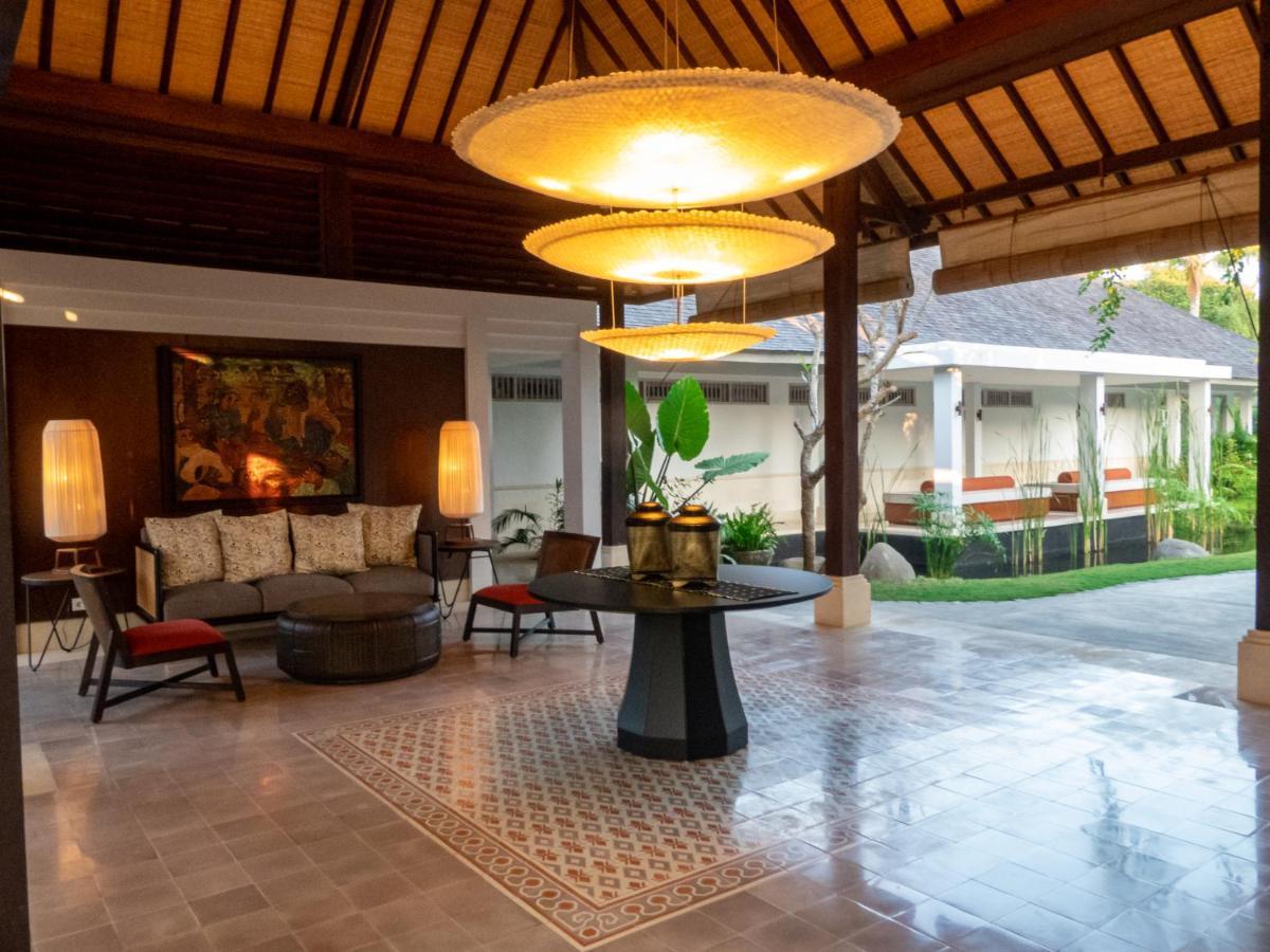 Sudamala Resort, Komodo, Labuan Bajo Exteriér fotografie The lobby of the hotel